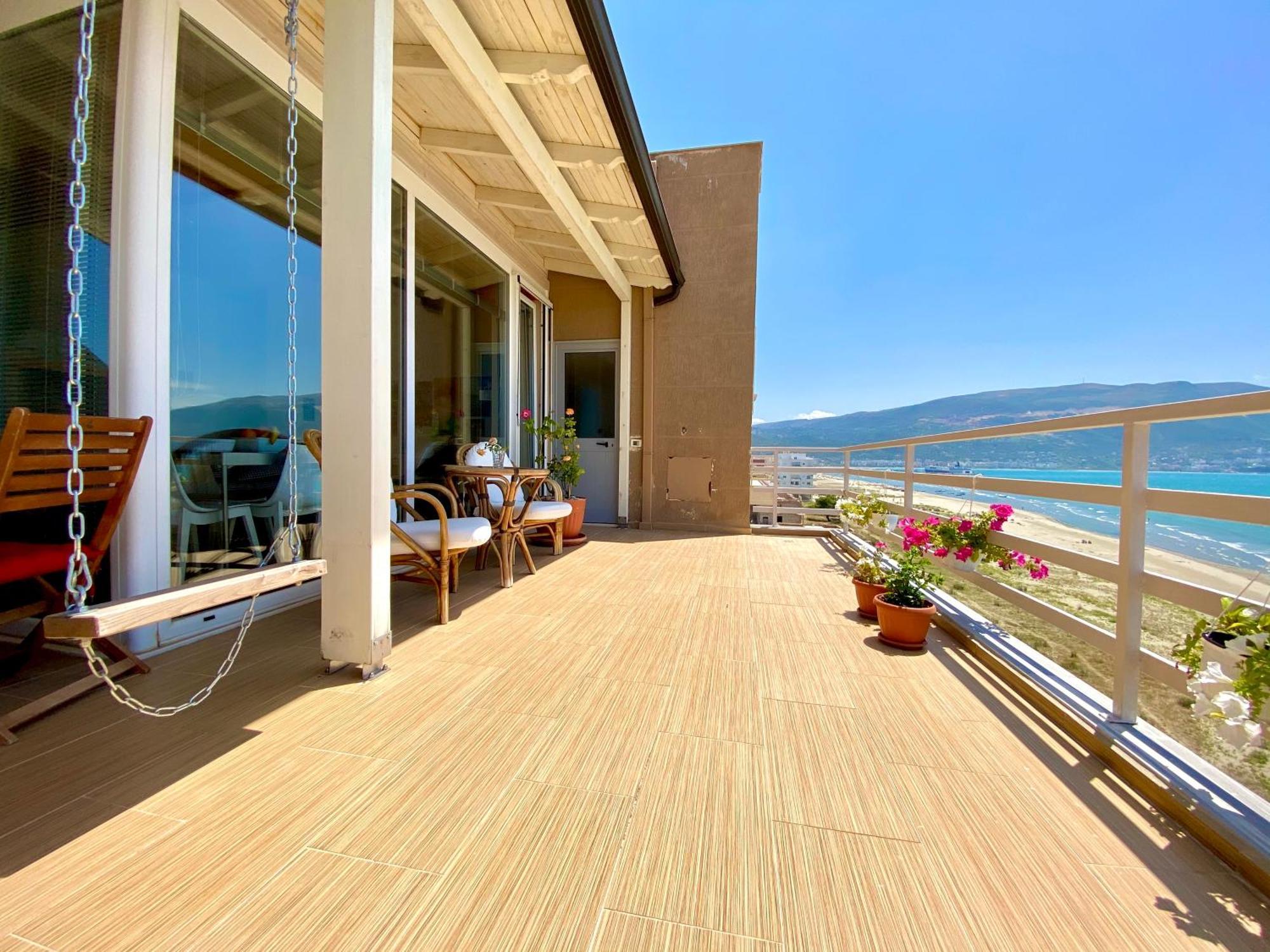 Eka Luxury Two-Bedroom Seaview Apartment Vlorë Eksteriør billede